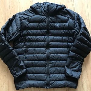 Arc’teryx Men’s large black down jacket
